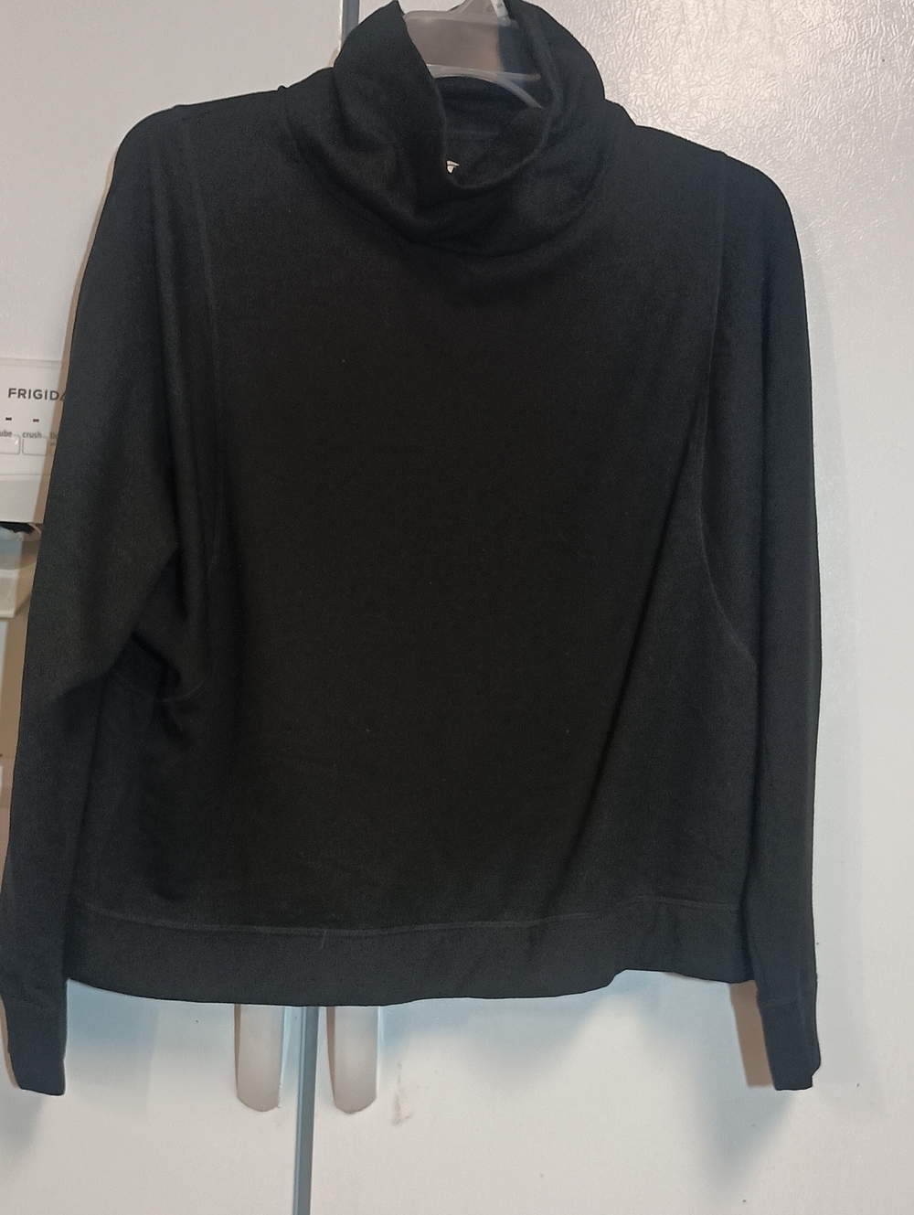 Avia Black Cowl Neck Women's Sweater/Sweatshirt. Women's Size XXL